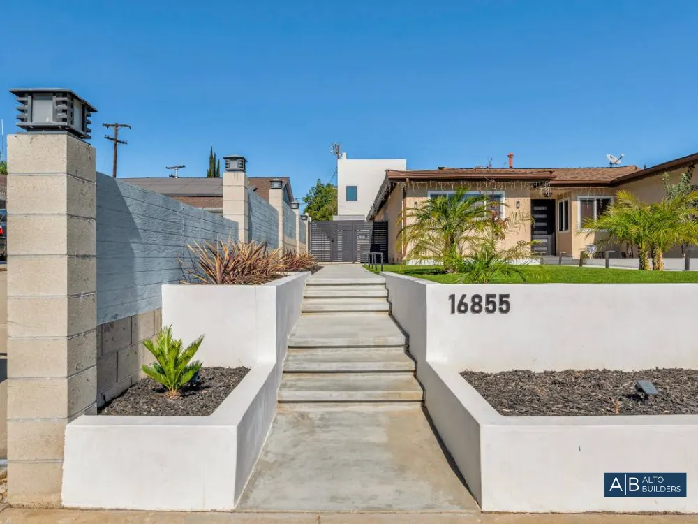 Alto Venice Modern ADU – Photo 16