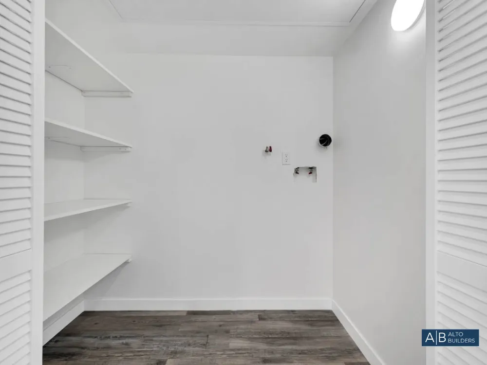 Alto Venice Modern ADU – Photo 8