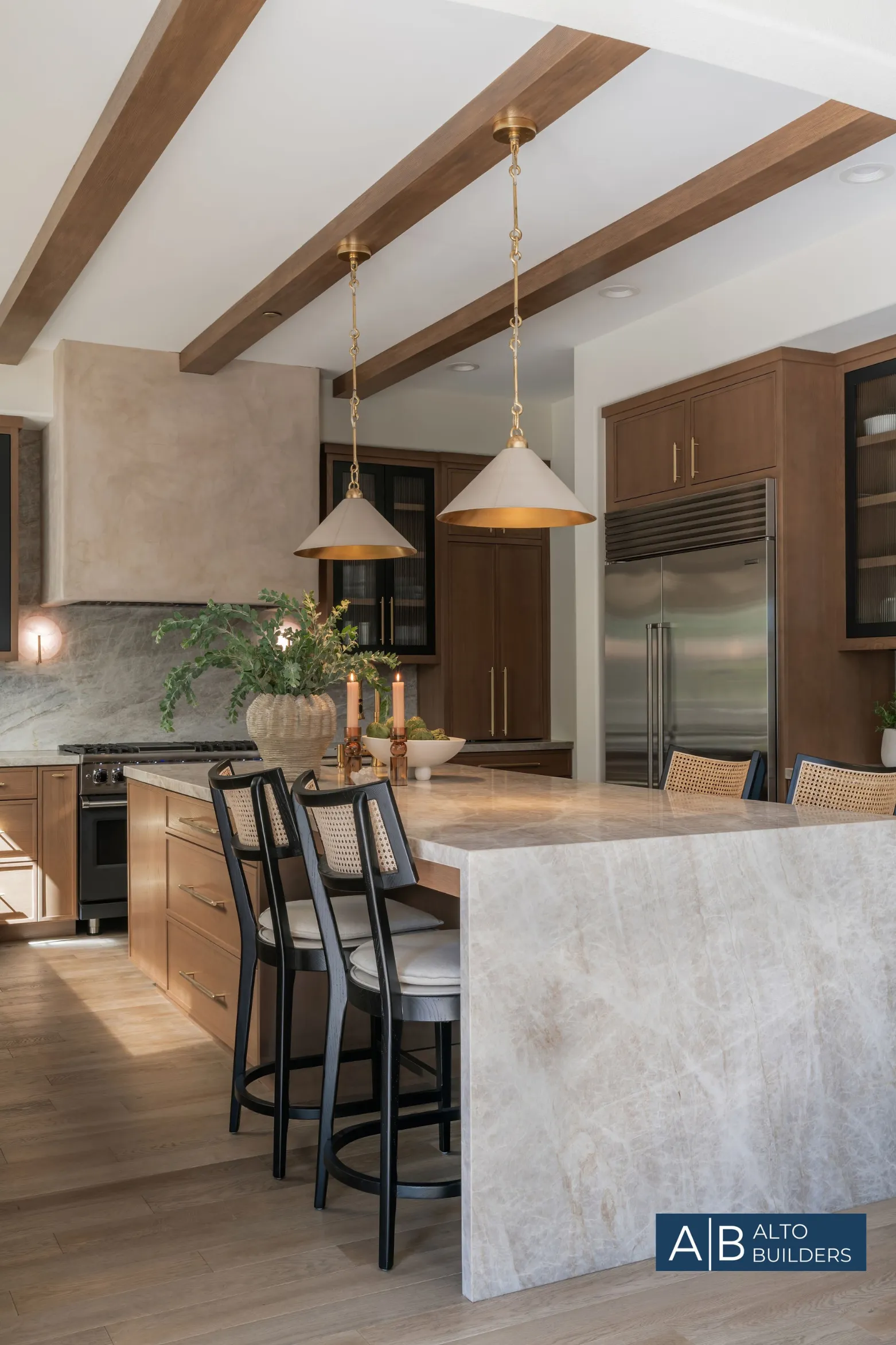 Encino Warm‑Contemporary Kitchen – Full Room Perspective