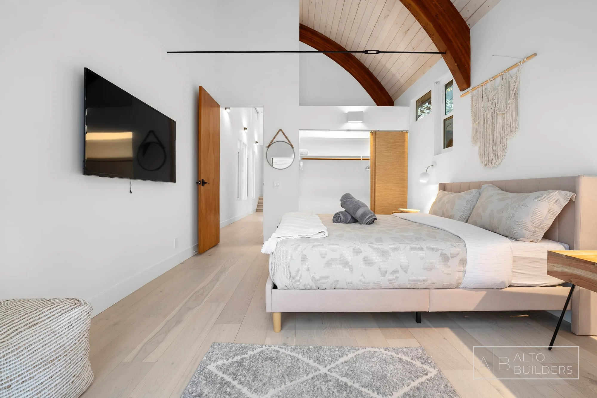 Venice Canal Residence - Photo 36
