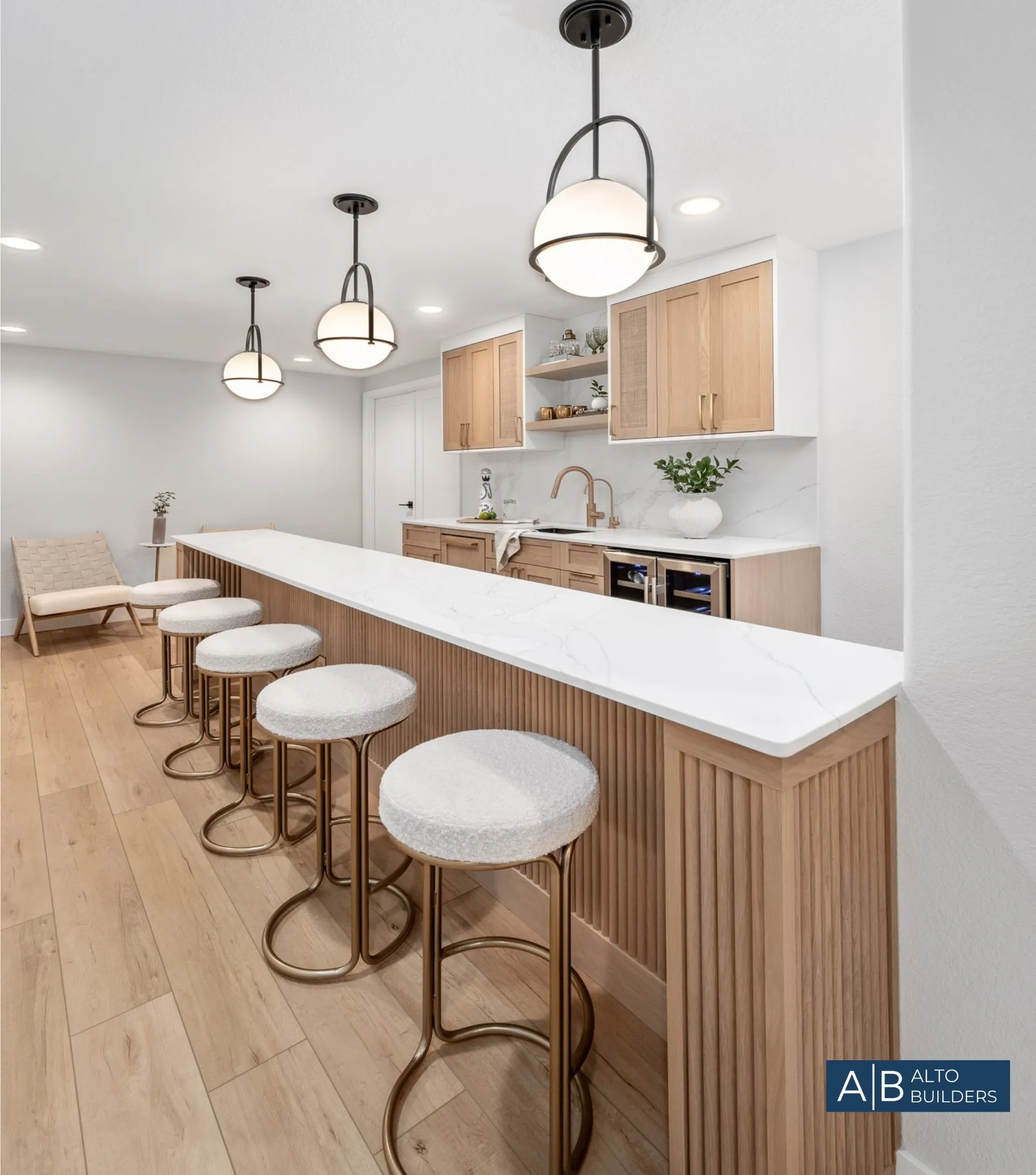 Westlake Village Soft-Modern Kitchen – Custom Oak Cabinetry